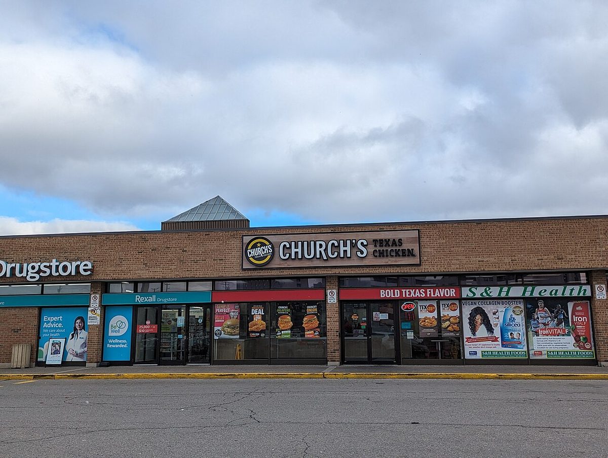 Centennial Mall - Church's Chicken - 20231211